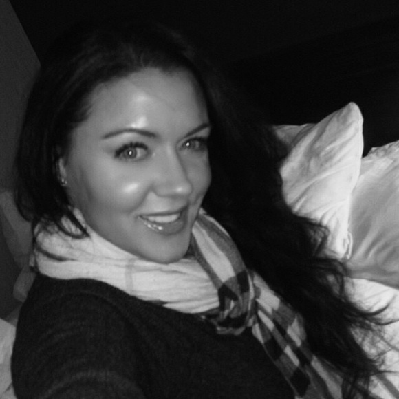 Meet your Posher, Tonie - Picture 1 of 1